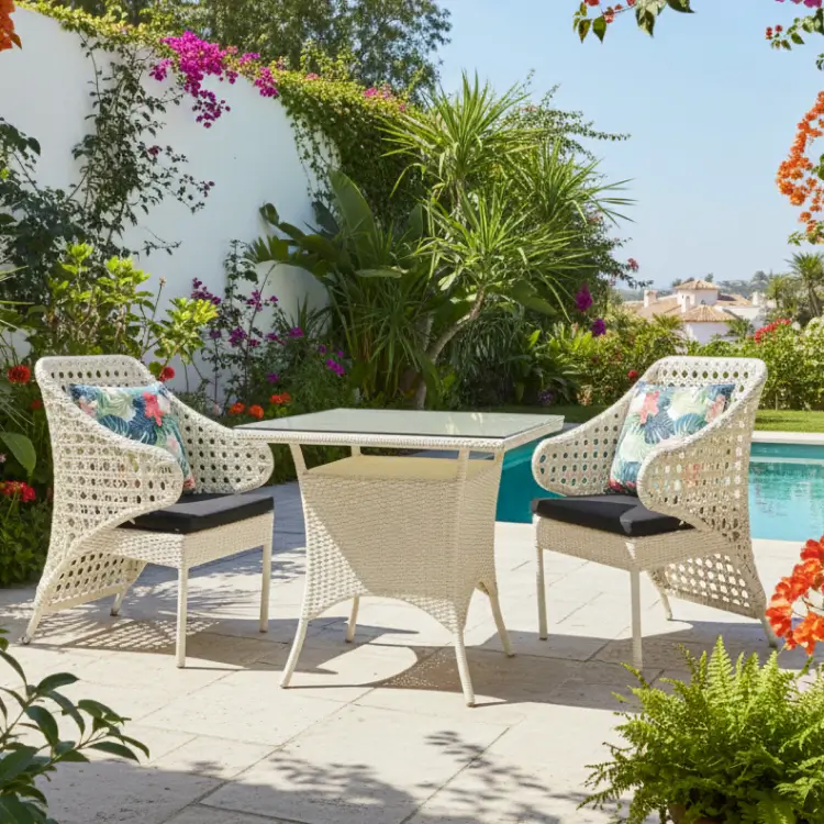 creamy & blck outdoor set